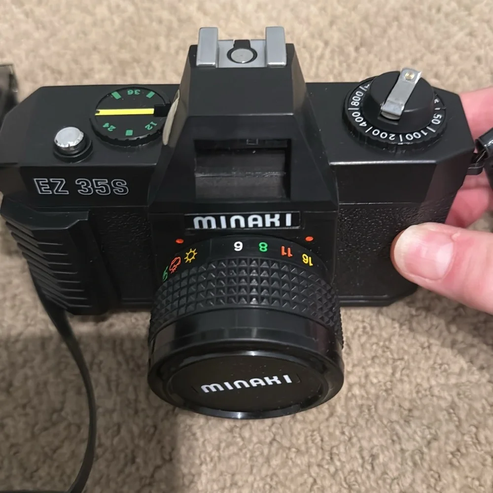 NEW Vintage 35mm Camera & Case